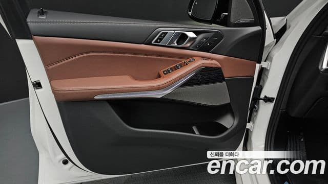 BMW X5 2025 — Photo 25/33