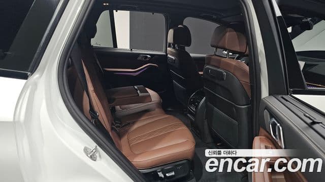 BMW X5 2025 — Photo 18/33