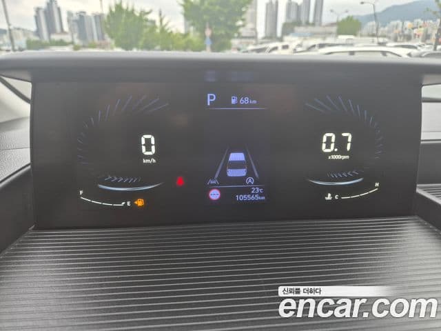 Hyundai Staria 2023 — Şəkil 7/17