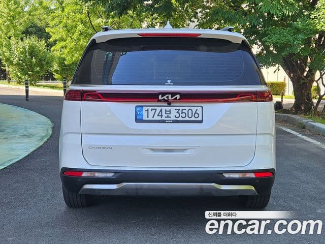 Kia Carnival 2023 — Şəkil 4/20