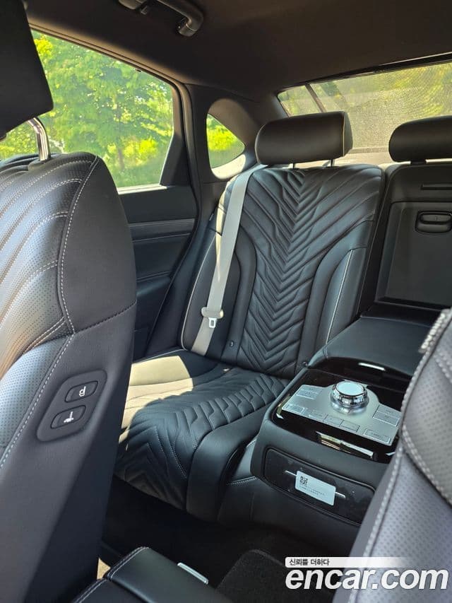 Genesis Electrified G80 2024 — ფოტო 8/8