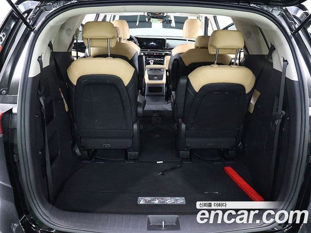 Kia Carnival 2022 — Фото 4/20