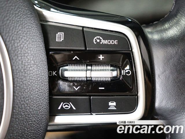 Kia Carnival 2022 — Фото 11/20