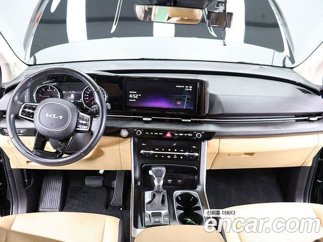 Kia Carnival 2022 — Фото 12/20