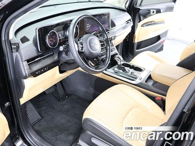 Kia Carnival 2022 — Фото 16/20