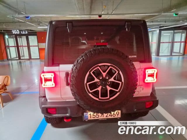 Jeep Wrangler 2025 — ფოტო 2/20