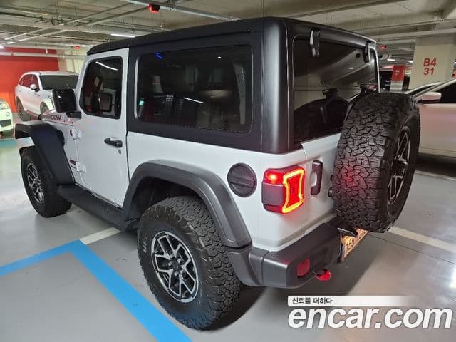 Jeep Wrangler 2025 — ფოტო 9/20