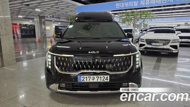 Kia Carnival 2024 — Фото 1/20