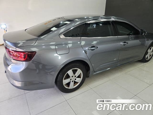 Renault Samsung SM6 2018 — Photo 8/13