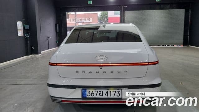 Hyundai Grandeur 2023 — ფოტო 3/18