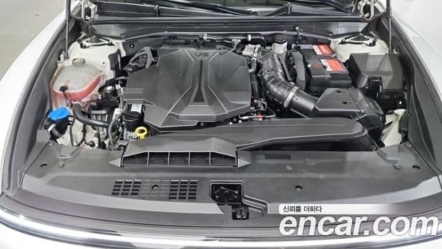 Hyundai Grandeur 2023 — ფოტო 5/18