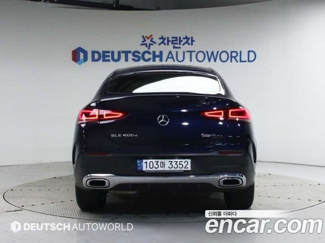 Mercedes-Benz GLE-Class 2021 — ფოტო 4/20