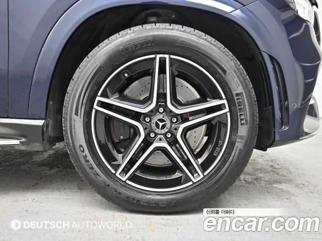 Mercedes-Benz GLE-Class 2021 — ფოტო 5/20