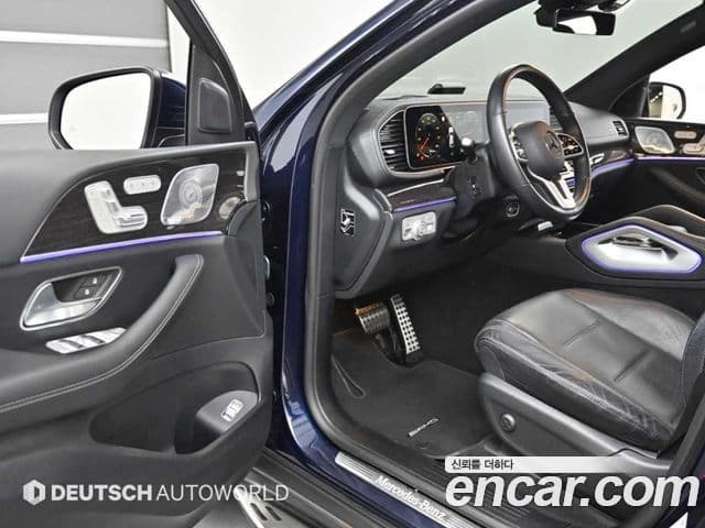 Mercedes-Benz GLE-Class 2021 — ფოტო 11/20
