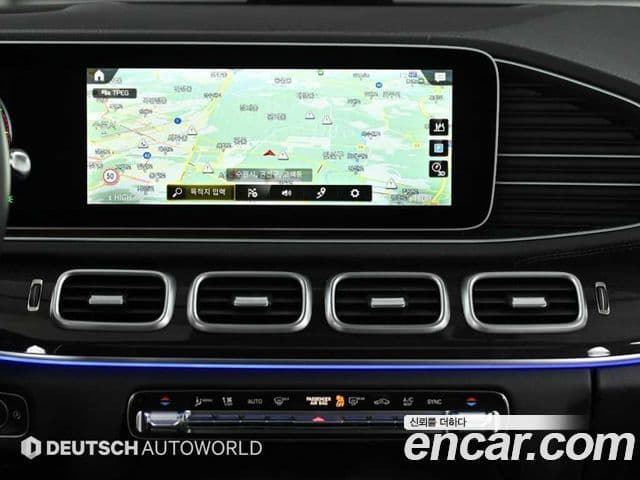 Mercedes-Benz GLE-Class 2021 — ფოტო 14/20