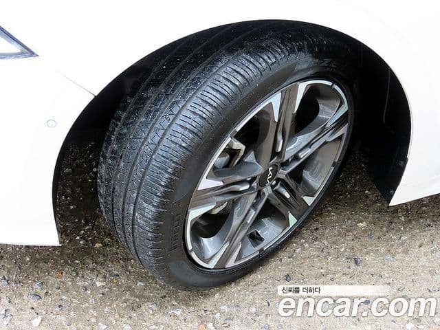 Kia K5 2023 — ფოტო 20/20