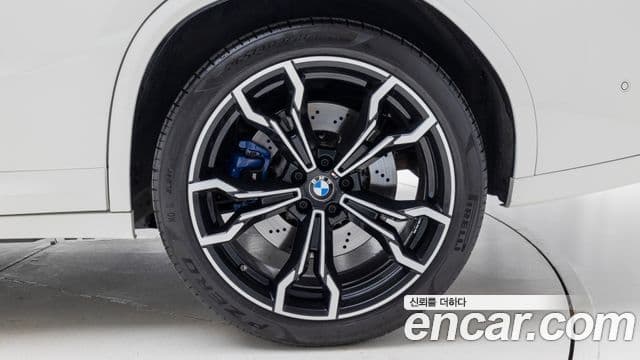 BMW X4M 2021 — Photo 15/20