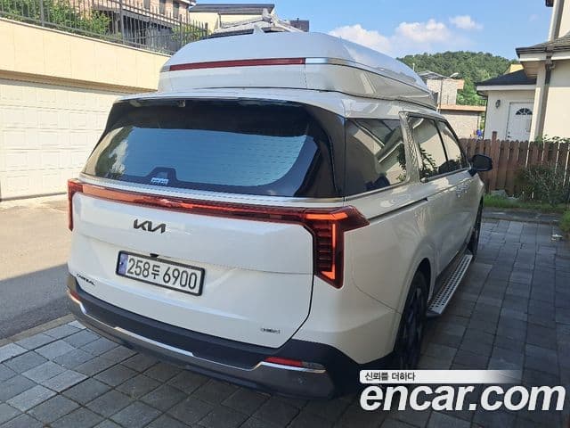 Kia Carnival 2024 — Şəkil 6/20
