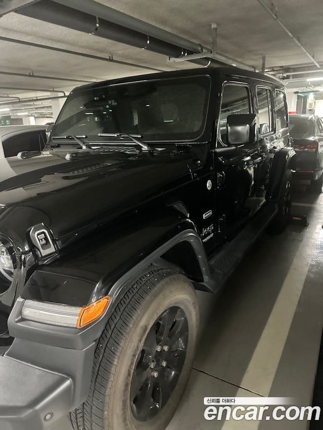 Jeep Wrangler 2021 — Photo 2/5