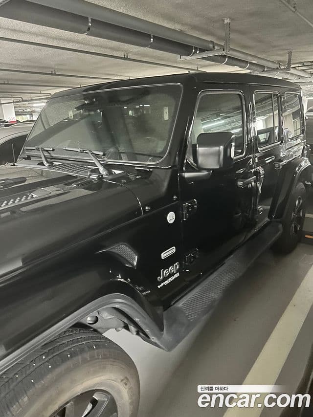Jeep Wrangler 2021 — Photo 3/5