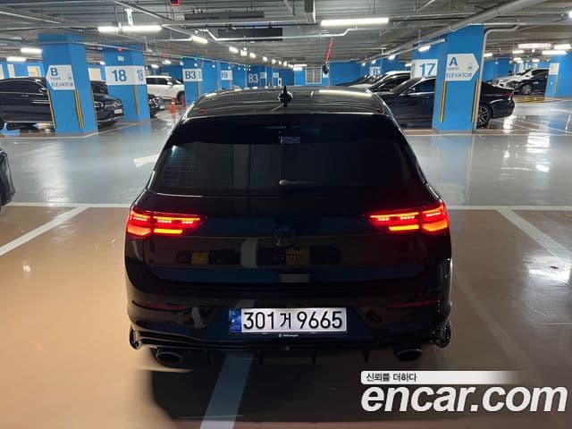 Volkswagen Golf 2022 — Photo 17/18
