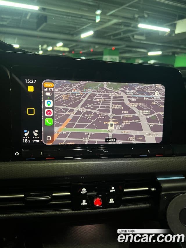 Volkswagen Golf 2022 — Photo 7/18