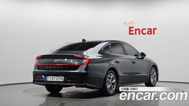 Hyundai Sonata 2023 — ფოტო 2/20