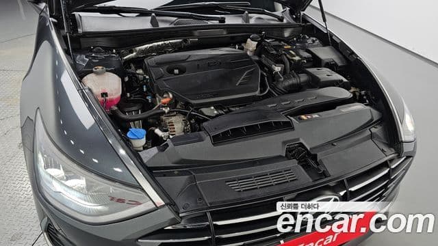 Hyundai Sonata 2023 — ფოტო 6/20