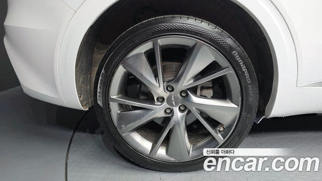 Genesis GV70 2021 — ფოტო 5/20