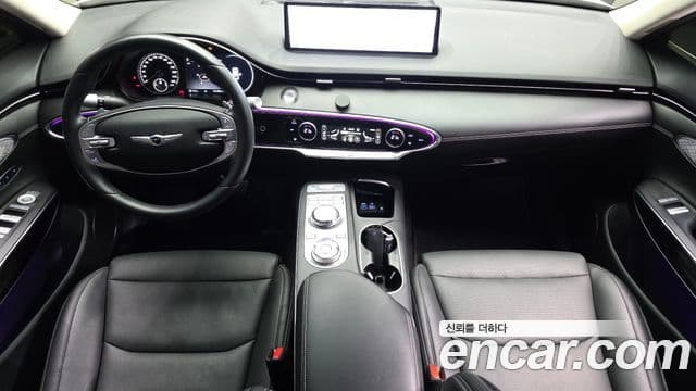 Genesis GV70 2021 — ფოტო 7/20