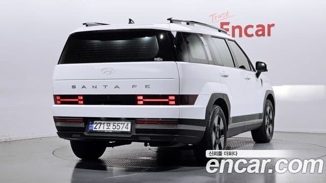 Hyundai Santa Fe 2024 — ფოტო 2/20