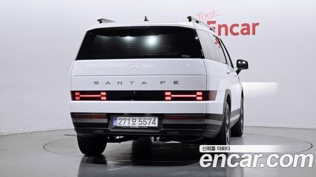 Hyundai Santa Fe 2024 — ფოტო 4/20