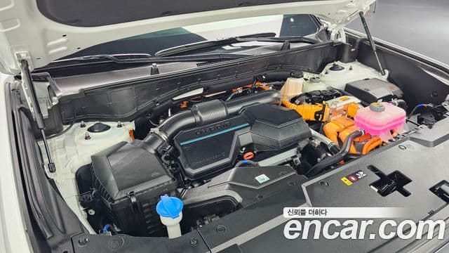 Hyundai Santa Fe 2024 — ფოტო 6/20