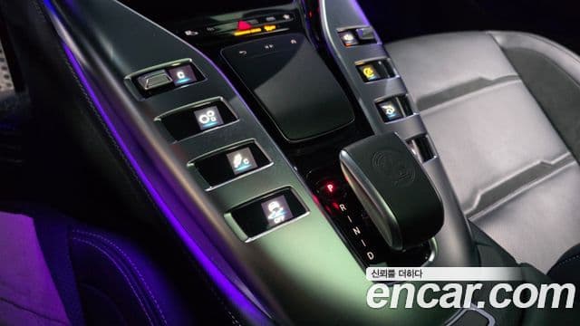 Mercedes-Benz AMG GT 2022 — Şəkil 9/20