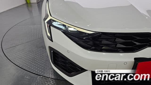 Kia K5 2024 — Photo 28/30