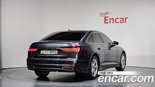 Audi A6 2020 — ფოტო 2/20