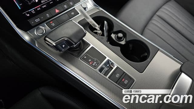 Audi A6 2020 — ფოტო 9/20