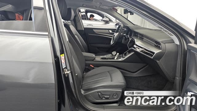 Audi A6 2020 — ფოტო 11/20