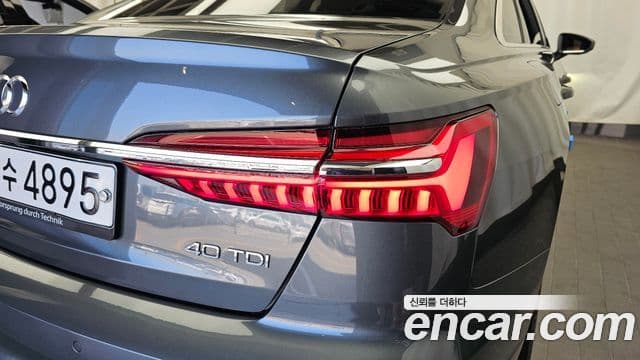 Audi A6 2020 — Photo 19/33