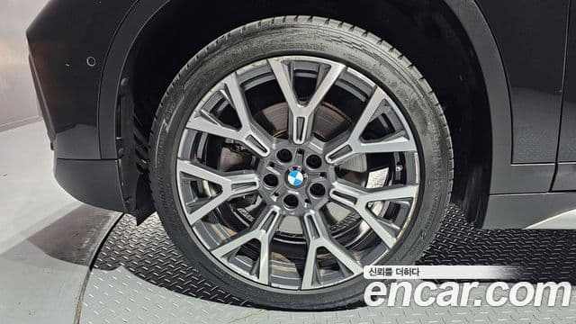 BMW X1 2022 — Şəkil 5/20