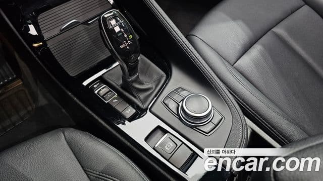 BMW X1 2022 — Şəkil 9/20