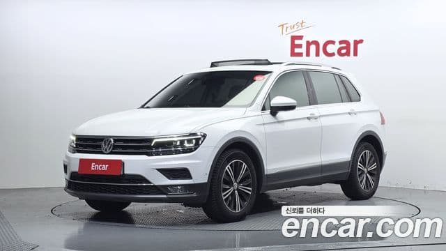 Volkswagen Tiguan 2020 — ფოტო 9/20
