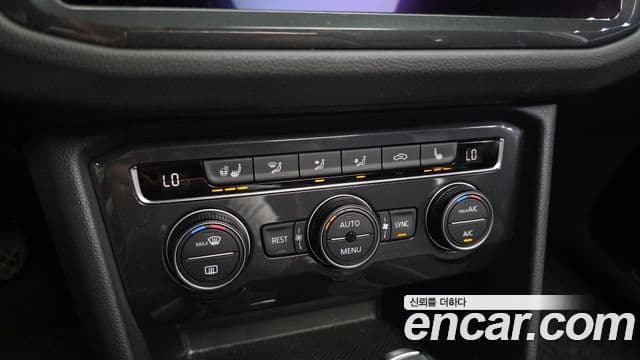 Volkswagen Tiguan 2020 — ფოტო 4/20