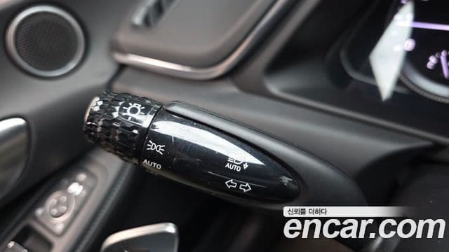 Hyundai Sonata Hybrid 2022 — Photo 12/30