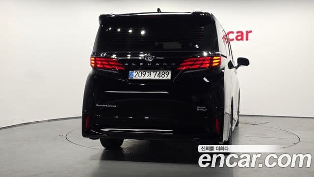 Toyota Alphard 2025 — ფოტო 4/20