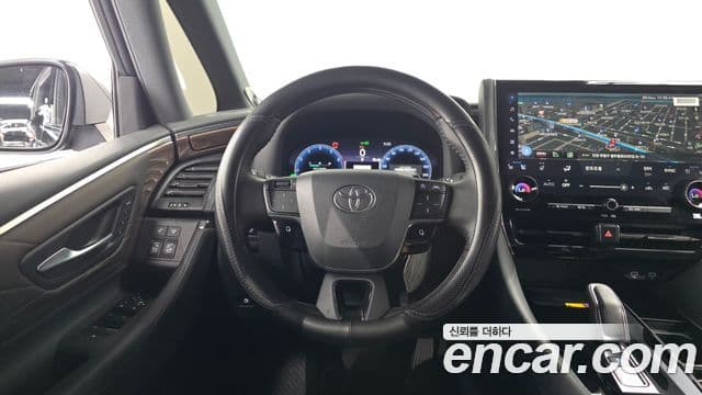 Toyota Alphard 2025 — ფოტო 12/20