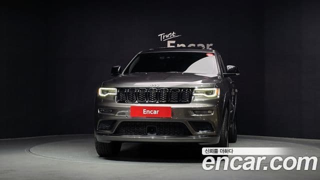 Jeep Grand Cherokee 2021 — Şəkil 3/20