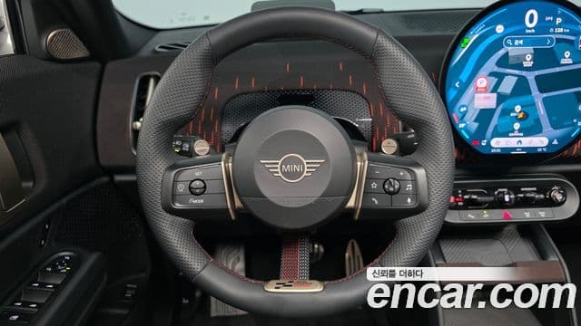 Mini Cooper S Countryman 2025 — фото 15 из 20