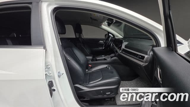 Kia Sportage 2022 — ფოტო 10/20