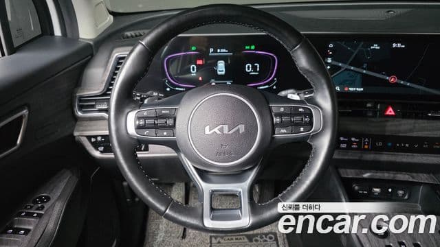 Kia Sportage 2022 — ფოტო 14/20